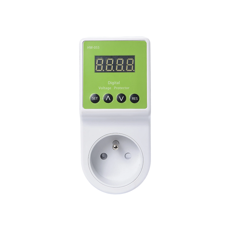 HWTB-V055F-CE 230V 15A Pelindung Voltase yang Dapat Disesuaikan